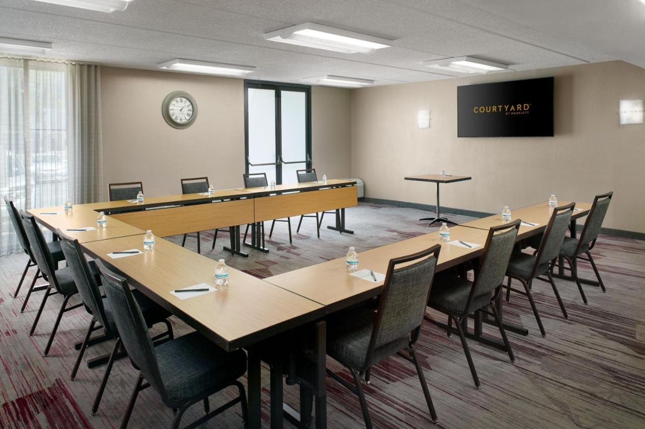 מלון Courtyard By Marriott אוגוסטה מראה חיצוני תמונה