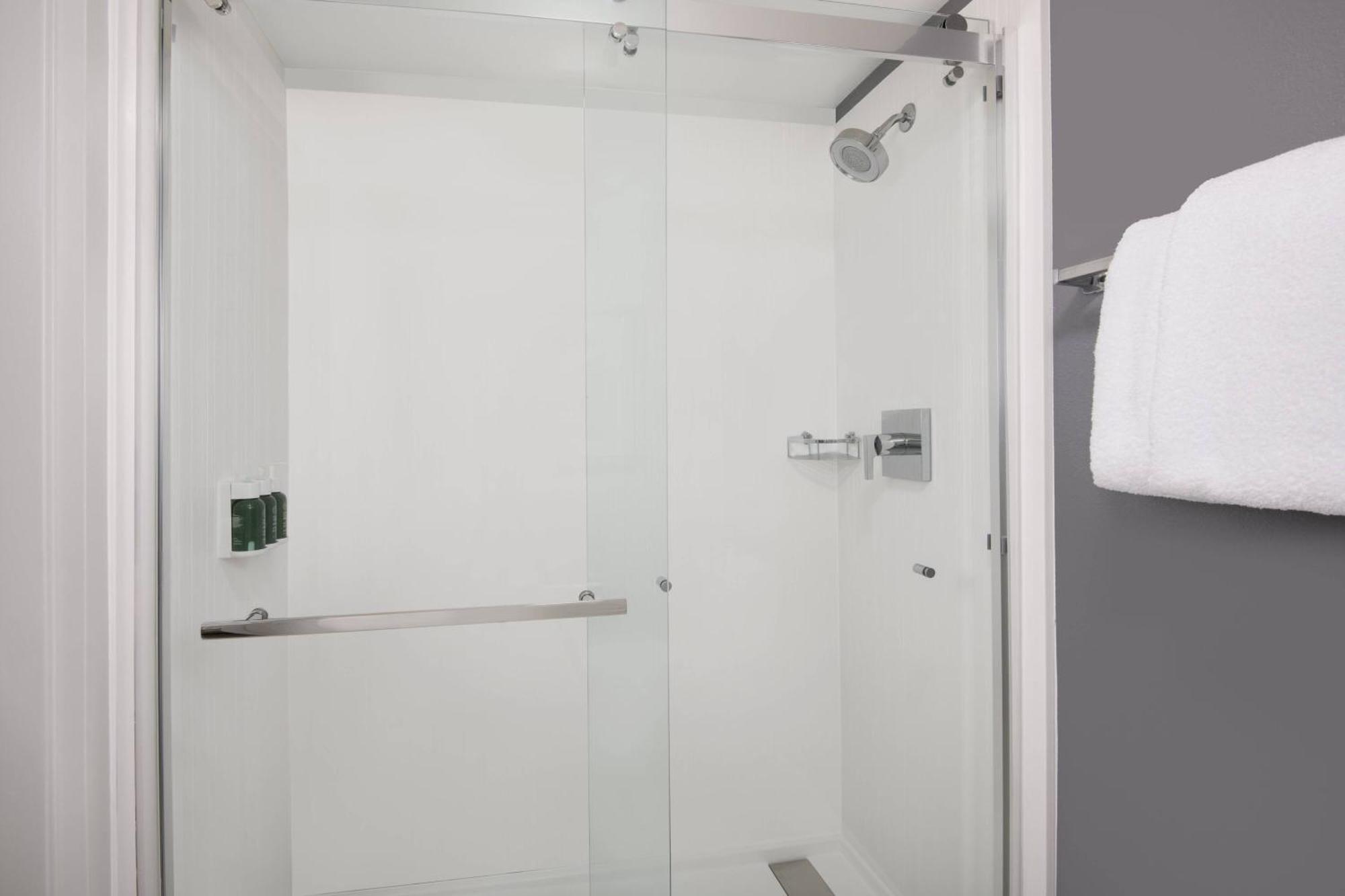 מלון Courtyard By Marriott אוגוסטה מראה חיצוני תמונה