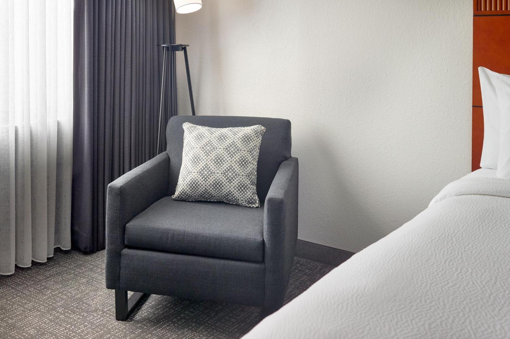 מלון Courtyard By Marriott אוגוסטה מראה חיצוני תמונה